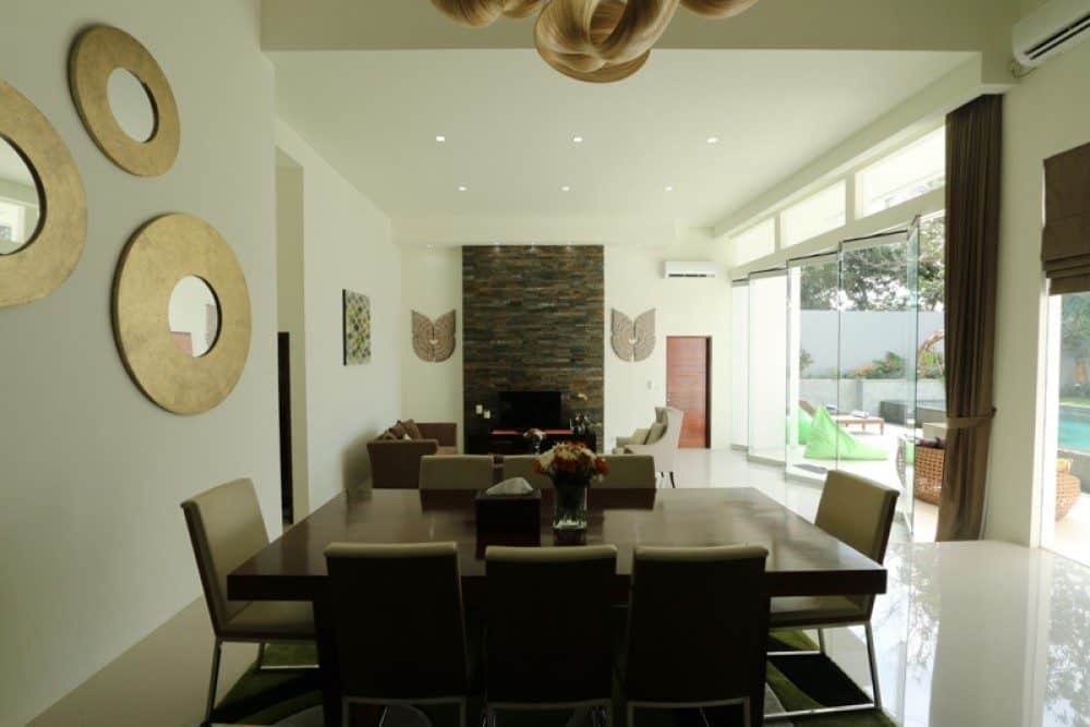 4-bedroom freehold villa in Jimbaran — photo 3 of 5