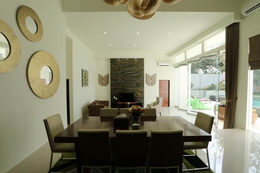 4-bedroom freehold villa in Jimbaran — photo 3 of 5