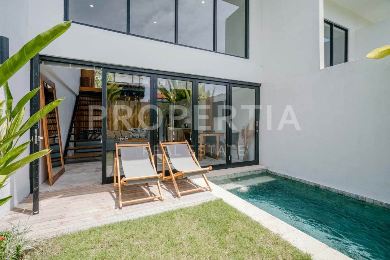 Stylish Industrial Loft Villa in Babakan