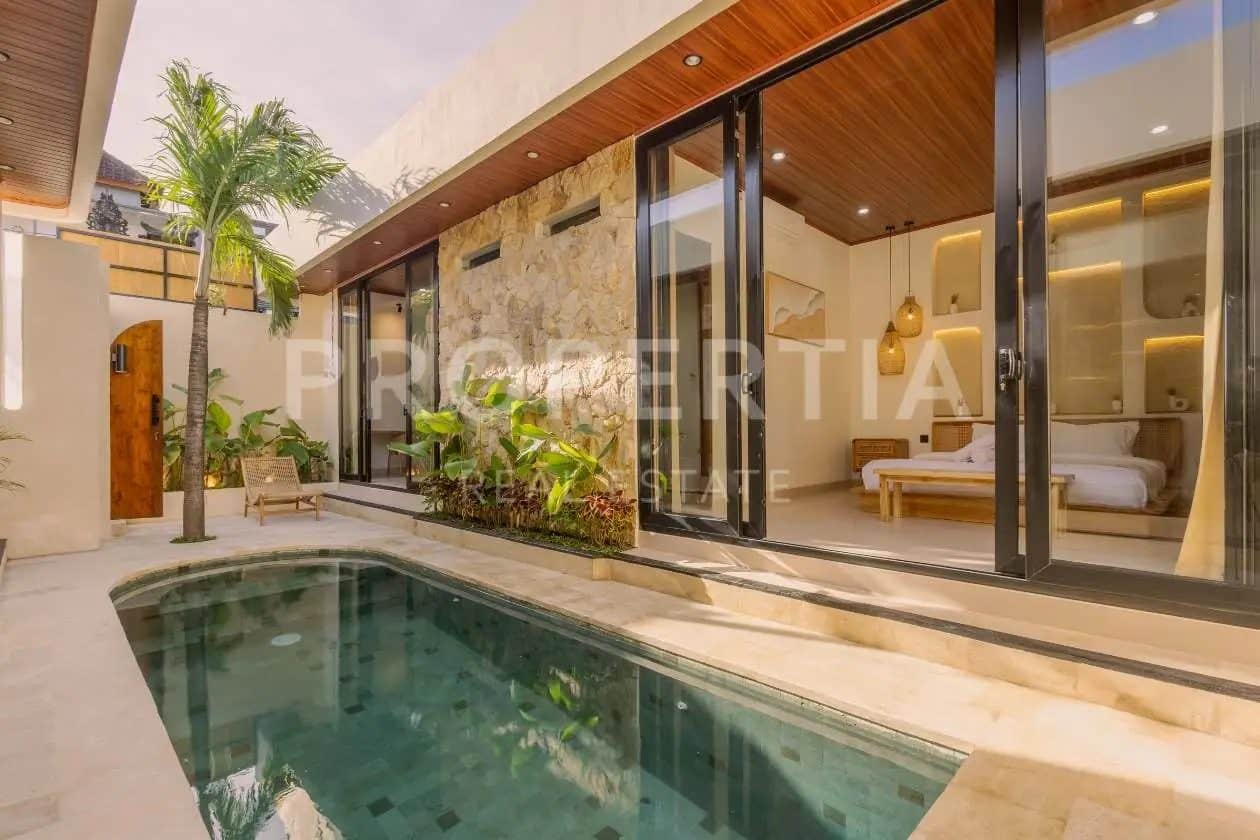 Charming Tropical Freehold Villa in Padonan