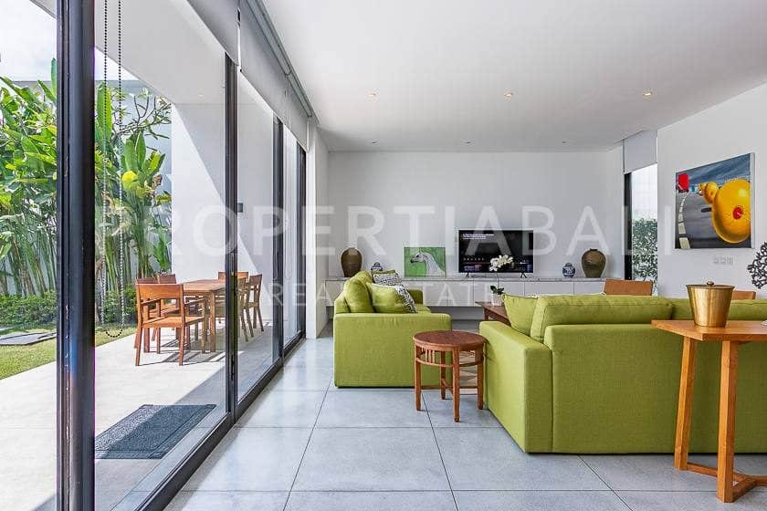 3-bedroom leasehold villa in Berawa — photo 2 of 5