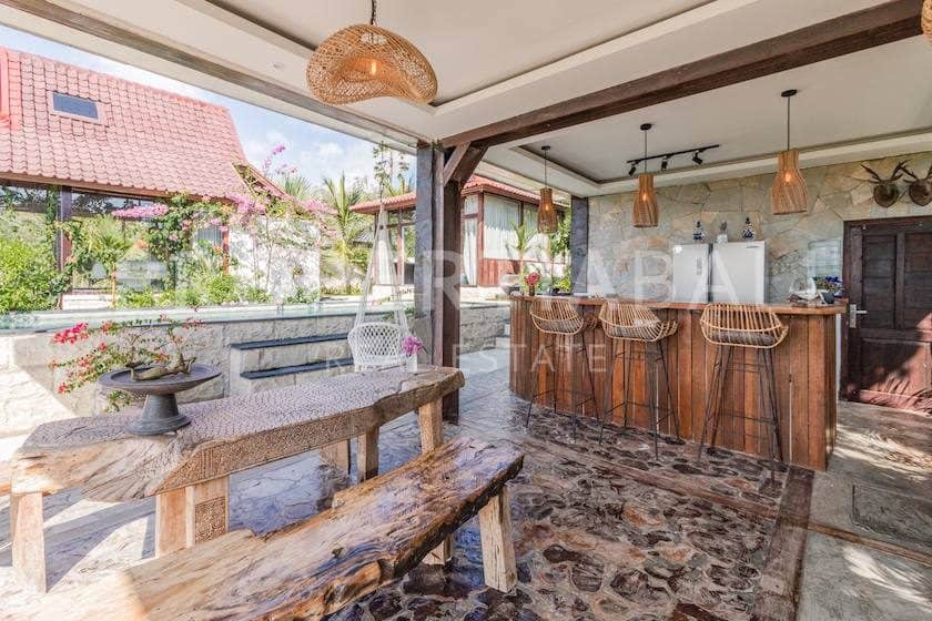 4-bedroom leasehold villa in Bingin — photo 3 of 5