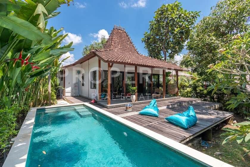Tropical Retreat with Balinese Charm