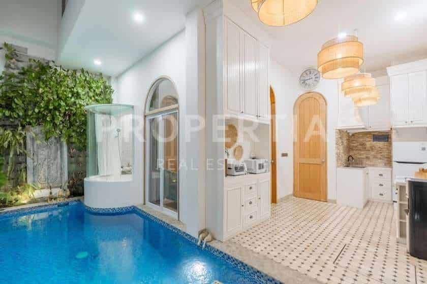Amazing Bohemian Rustic Villa in Berawa
