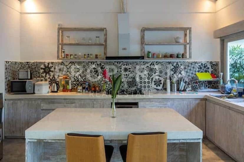 3-bedroom leasehold villa in Canggu — photo 3 of 5