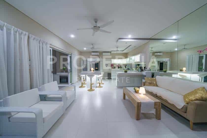 7-bedroom leasehold villa in Berawa — photo 4 of 5