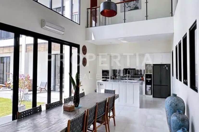 6-bedroom leasehold villa in Umalas — photo 3 of 5