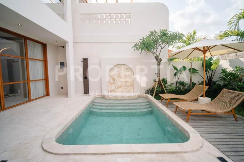 3-bedroom leasehold villa in Berawa — photo 2 of 5