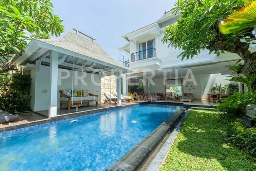 4-bedroom freehold villa in Berawa — photo 2 of 5