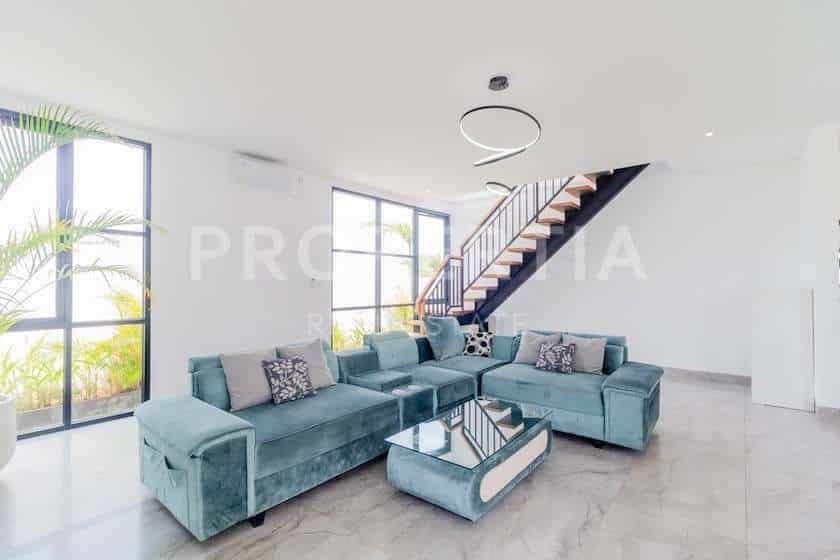 3-bedroom leasehold villa in Ungasan — photo 3 of 5