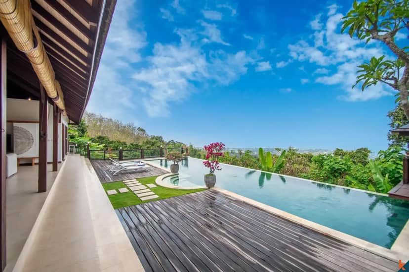 2-bedroom freehold villa in Lovina — photo 2 of 5