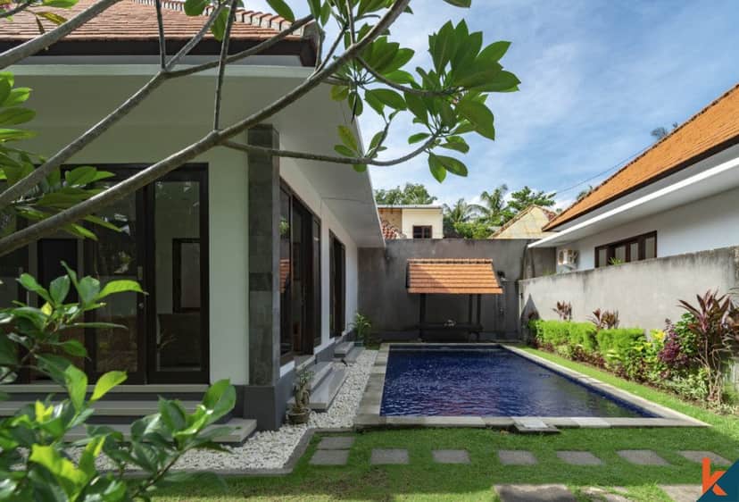 4-bedroom freehold villa in Lovina — photo 4 of 5