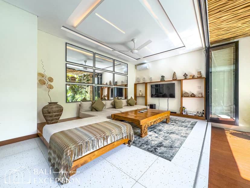 3-bedroom leasehold villa in Berawa — photo 2 of 5