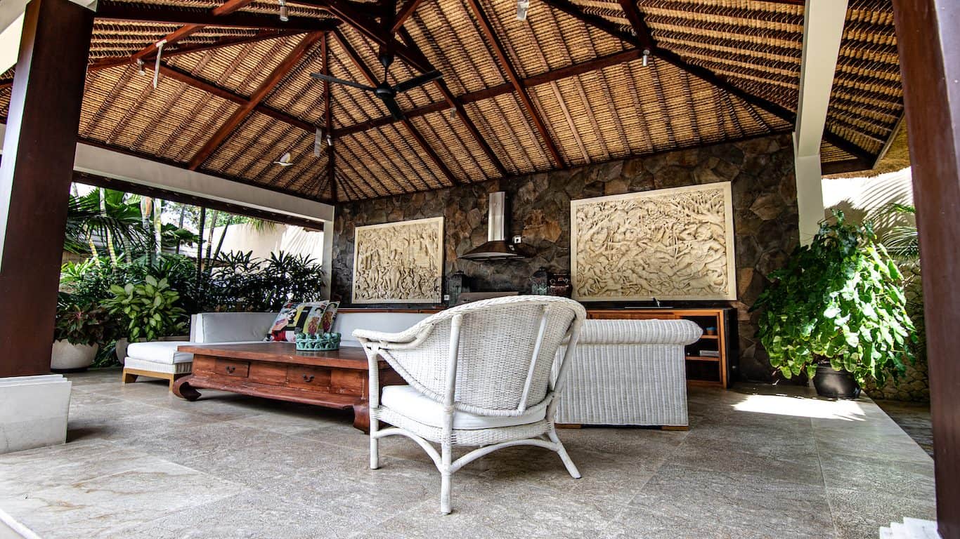 3-bedroom freehold villa in Jimbaran — photo 10 of 24