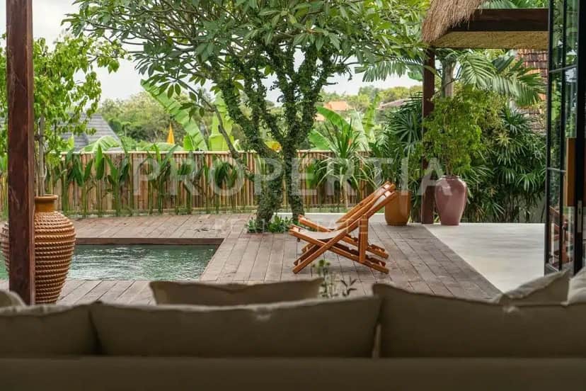 4-bedroom leasehold villa in Canggu — photo 3 of 5