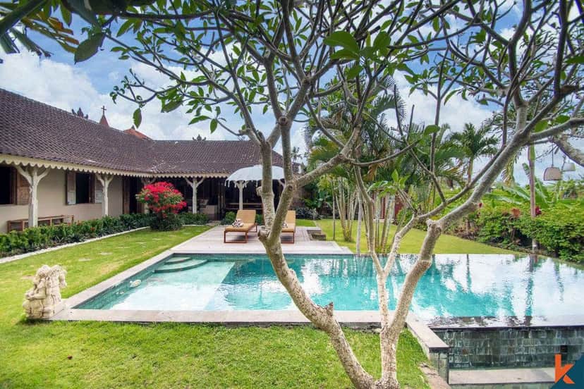4-bedroom leasehold villa in Canggu — photo 3 of 5