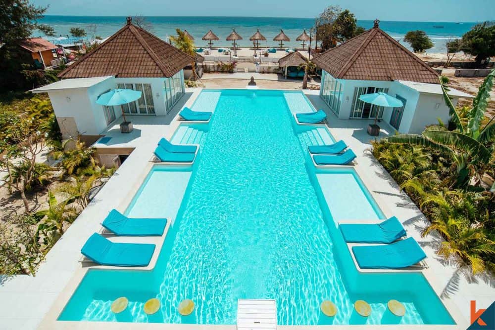 Modern Luxurious Beachfront Villa for Sale in Gili Trawangan