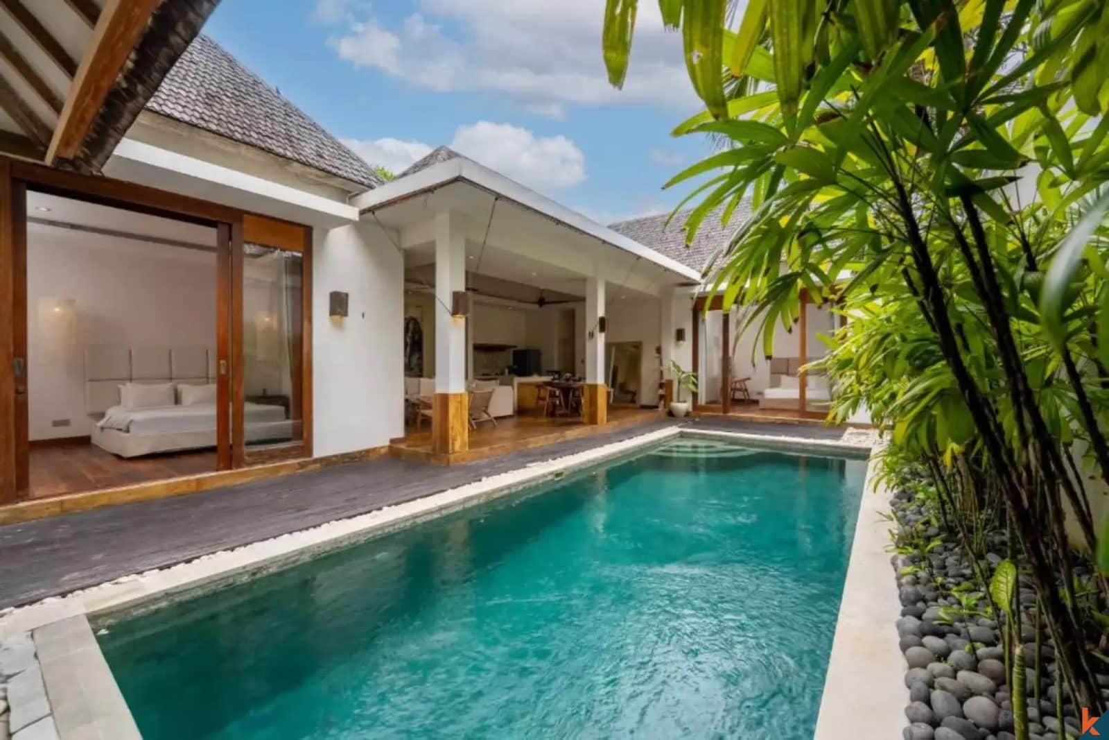 Compact two bedroom leasehold vacation villa in north Seminyak