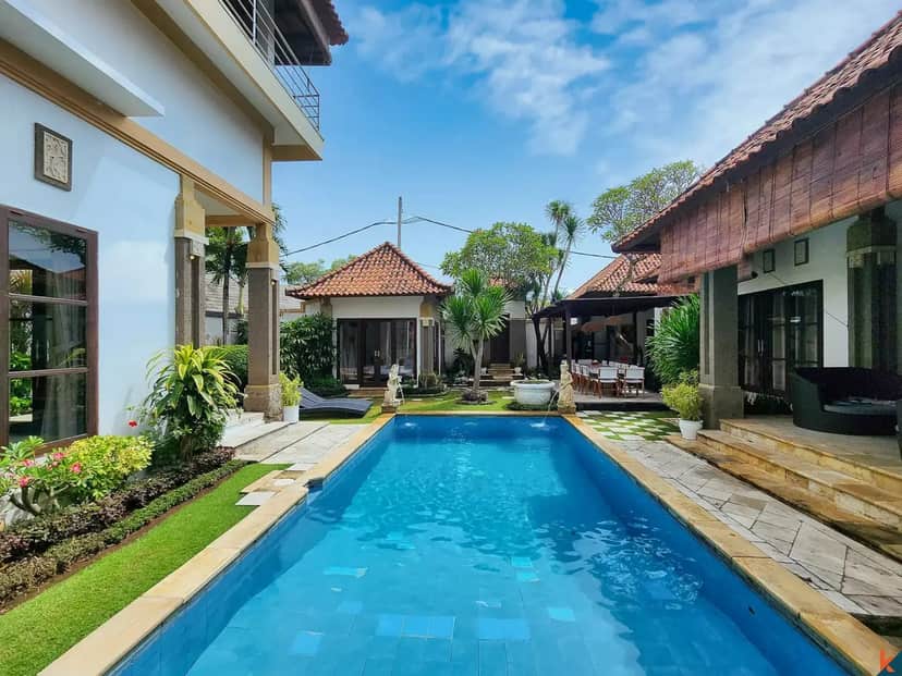 7-bedroom freehold villa in Nusa Dua — photo 2 of 5