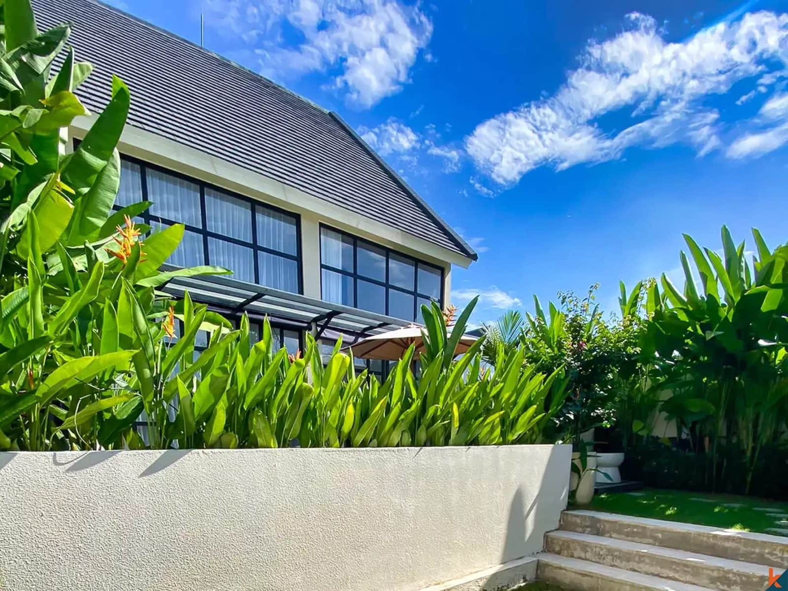 Modern Style Two-Bedroom Leasehold Villa in Tumbak Bayuh
