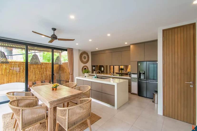 4-bedroom leasehold villa in Canggu — photo 5 of 5