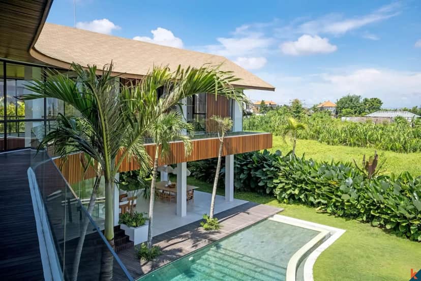5-bedroom leasehold villa in Canggu — photo 2 of 5