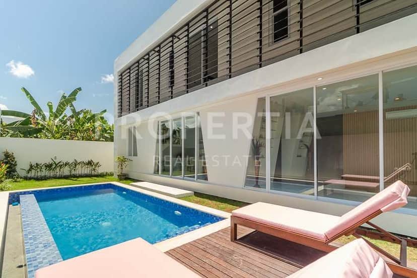 3-bedroom leasehold villa in Kerobokan — photo 2 of 5