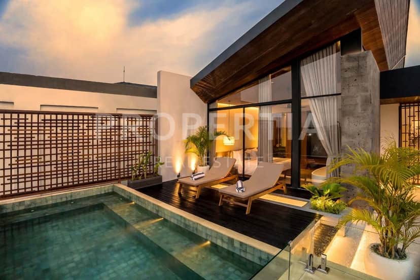 4-bedroom leasehold villa in Canggu — photo 2 of 5