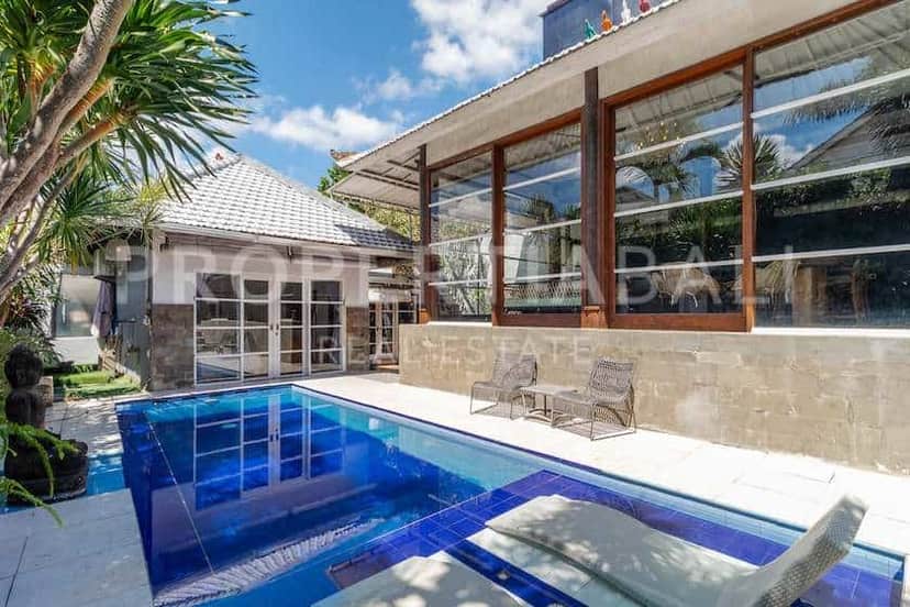 4-bedroom leasehold villa in Canggu — photo 2 of 5