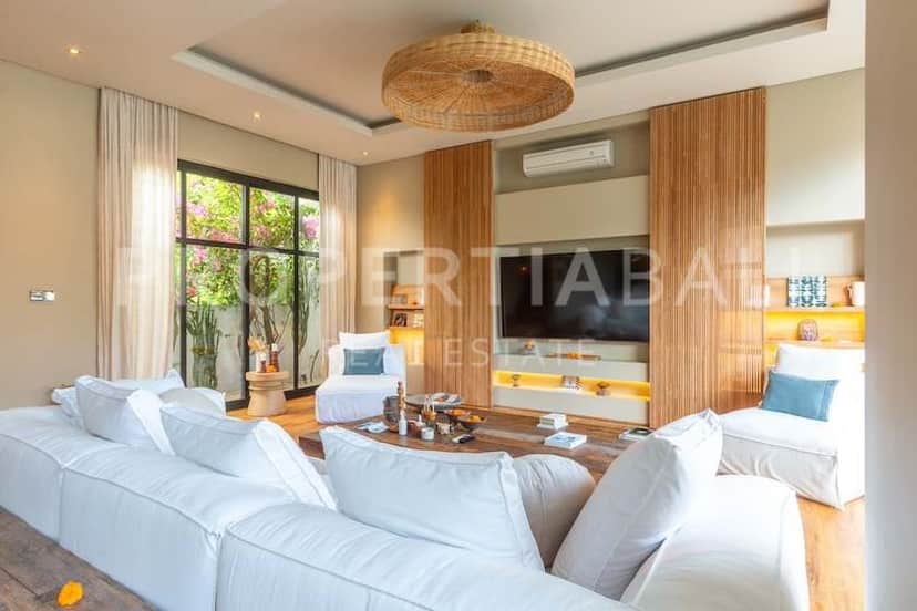4-bedroom leasehold villa in Pererenan — photo 3 of 5