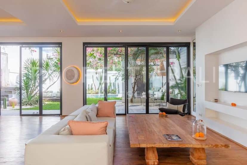 3-bedroom leasehold villa in Pererenan — photo 2 of 5