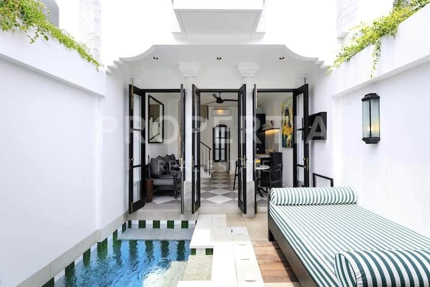 Modern Colonial Villa Walking Distance to Berawa Beach