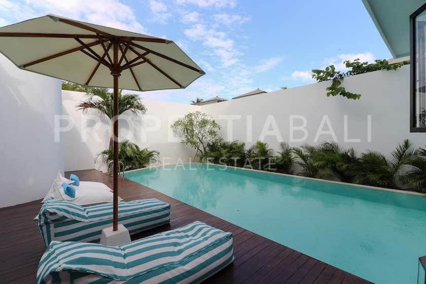 4-bedroom leasehold villa in Berawa — photo 2 of 5