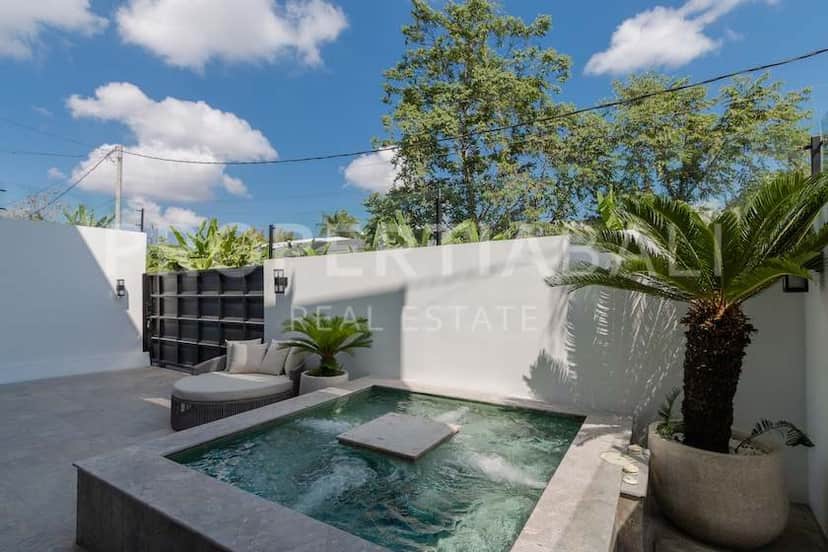 2-bedroom leasehold villa in Pererenan — photo 2 of 5
