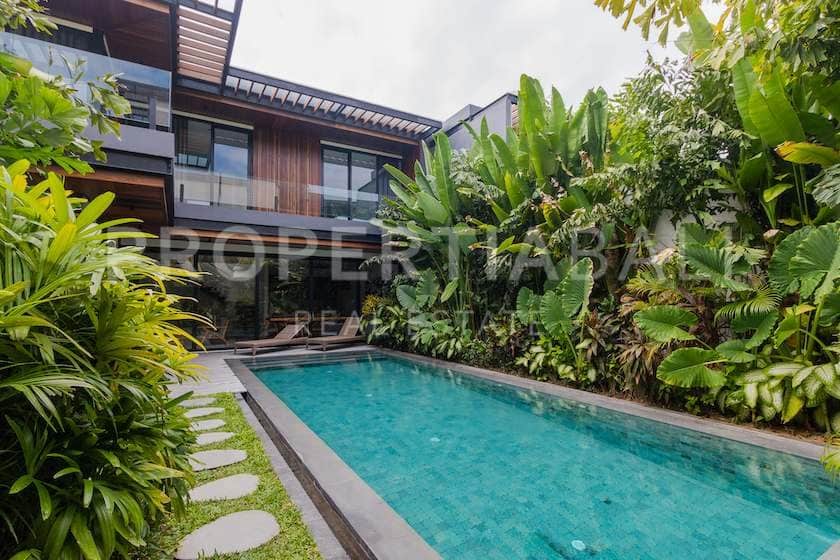 4-bedroom leasehold villa in Pererenan — photo 2 of 5