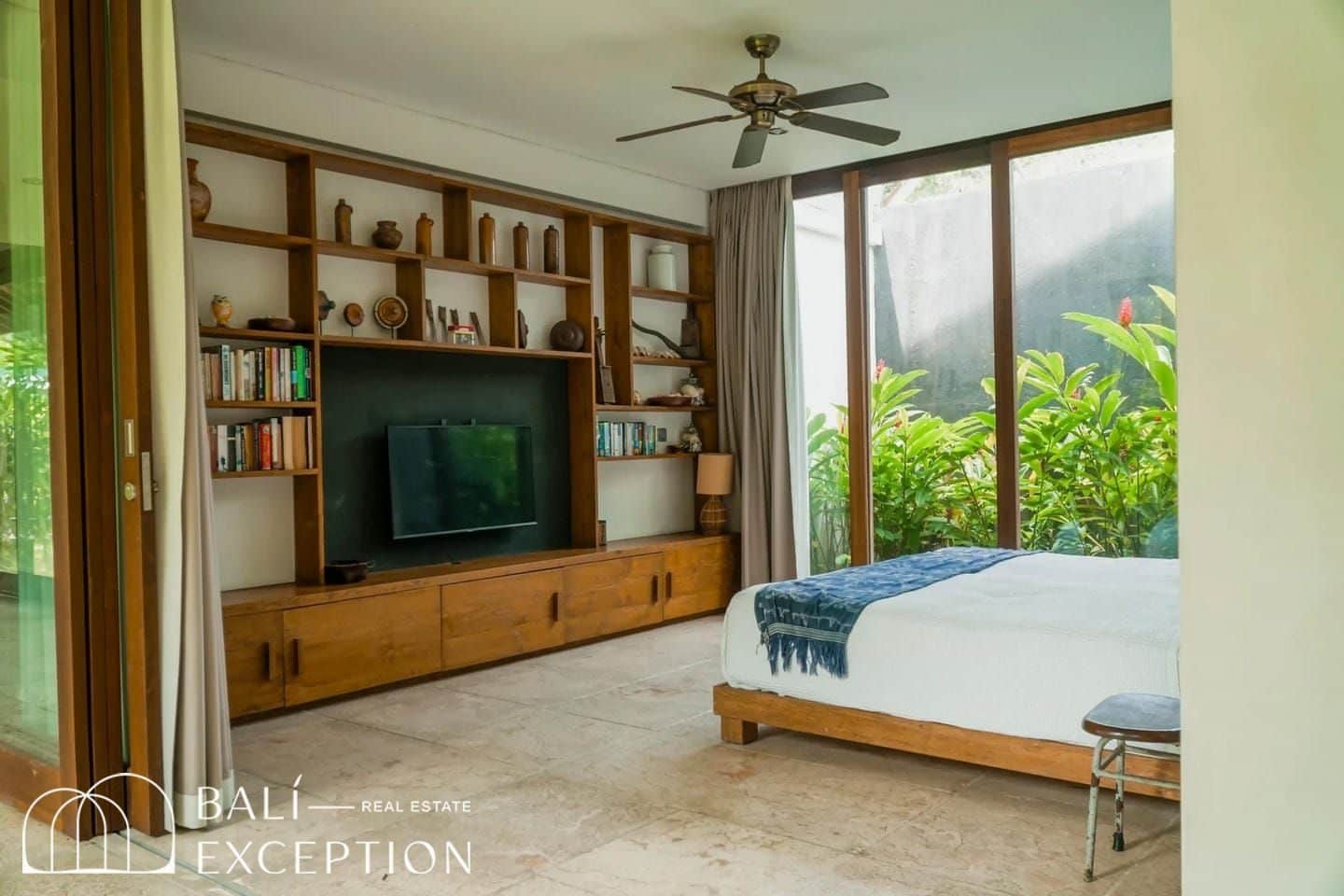 4-bedroom freehold villa in Jimbaran — photo 4 of 5