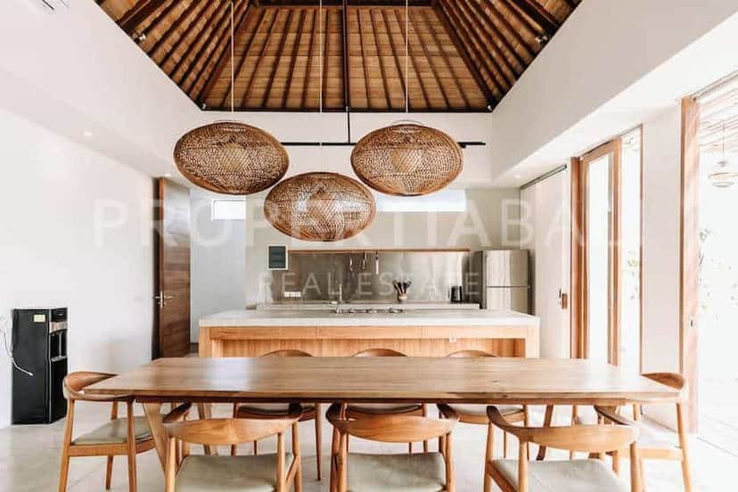 8-bedroom leasehold villa in Canggu — photo 4 of 5