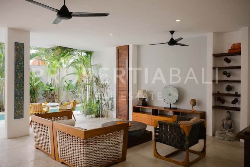 8-bedroom leasehold villa in Canggu — photo 2 of 5