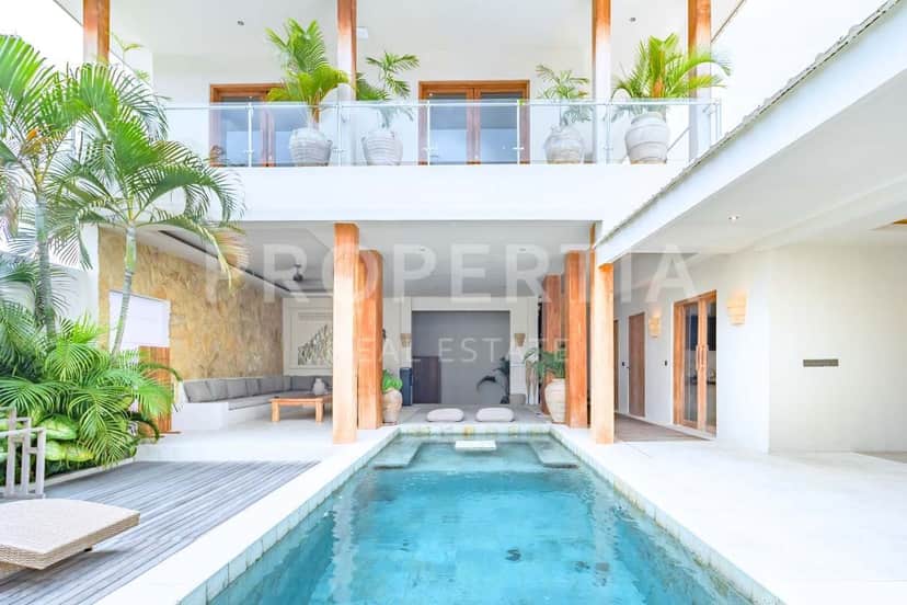3-bedroom leasehold villa in Berawa — photo 2 of 5