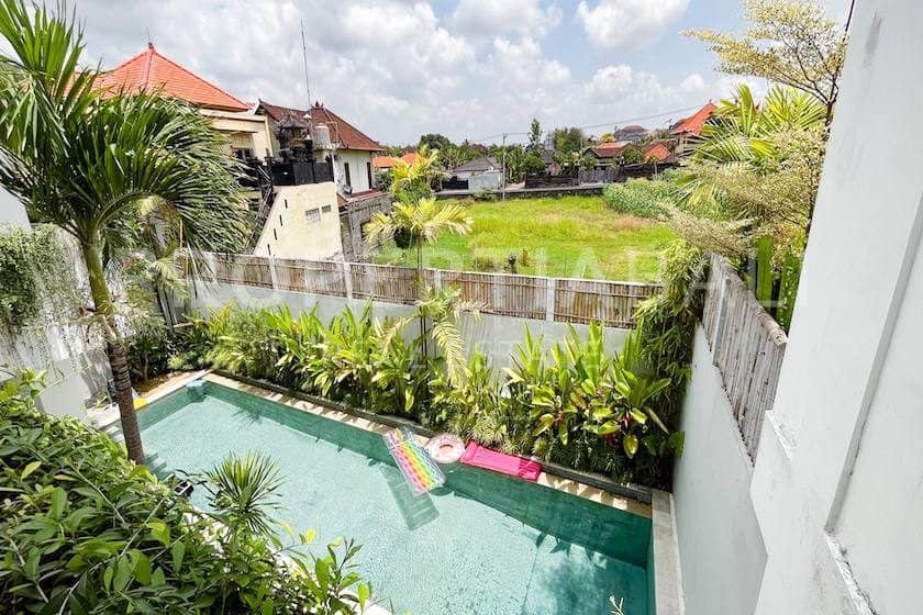 4-bedroom leasehold villa in Buduk/Mengwi — photo 3 of 5