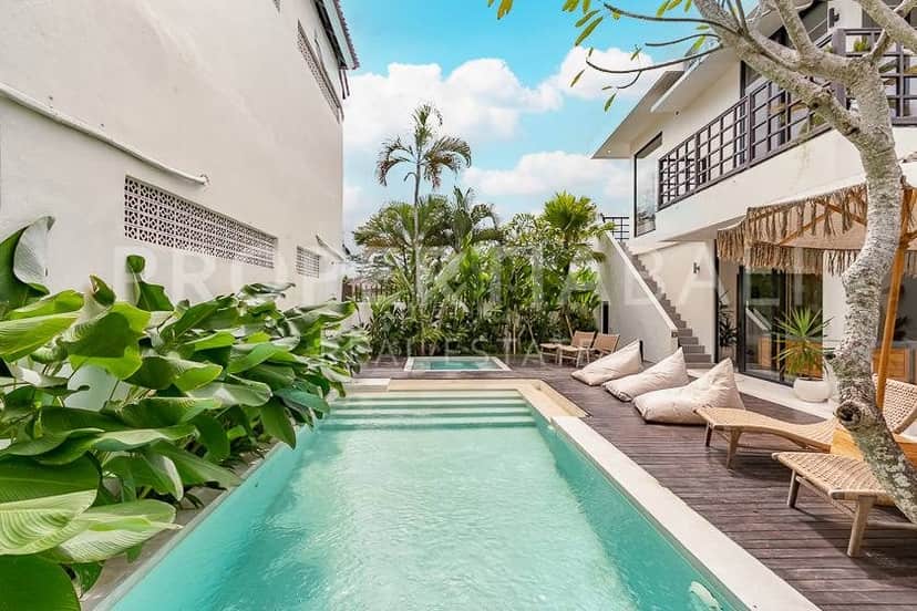5-bedroom leasehold villa in Canggu — photo 2 of 5
