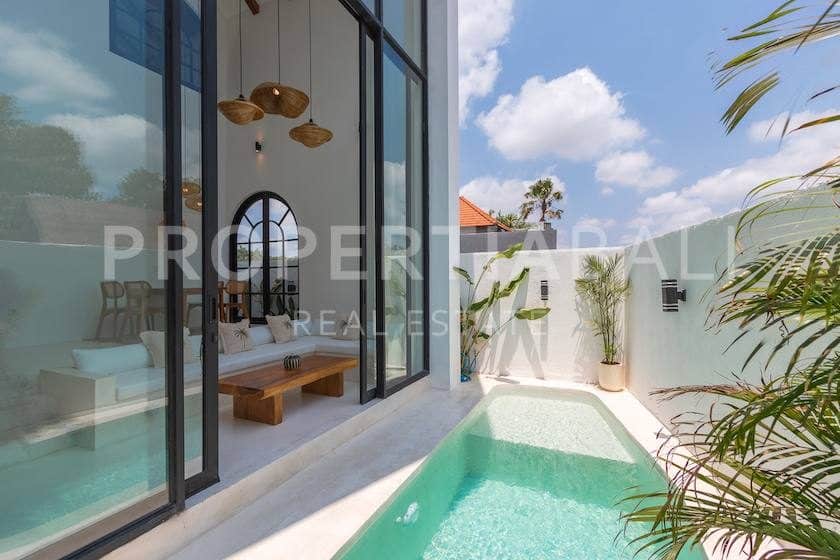 Sleek and Modern Townhouse in Tumbak Bayuh