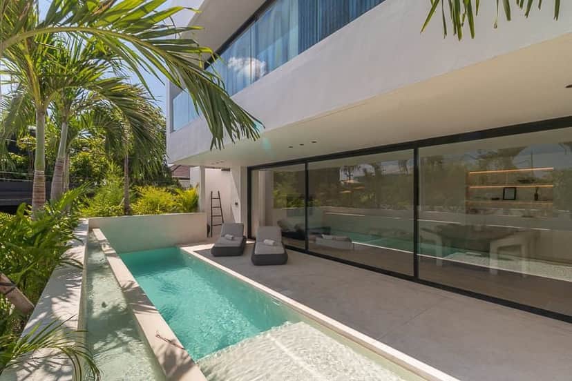 4-bedroom leasehold villa in Canggu — photo 2 of 5