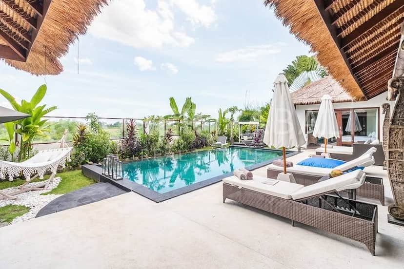 4-bedroom leasehold villa in Buduk/Mengwi — photo 3 of 5