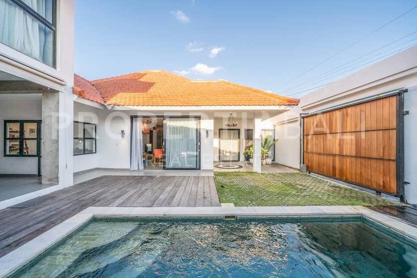 3-bedroom leasehold villa in Pererenan — photo 2 of 5