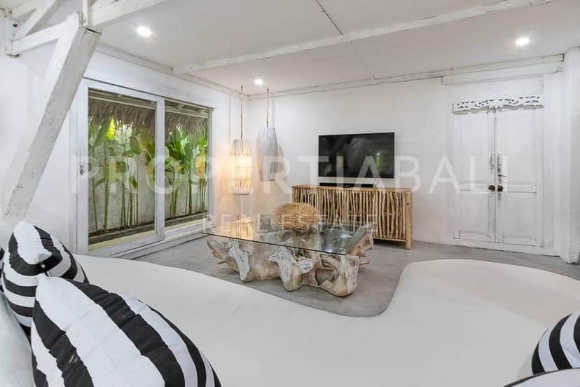 4-bedroom leasehold villa in Seseh/Cemagi — photo 5 of 5