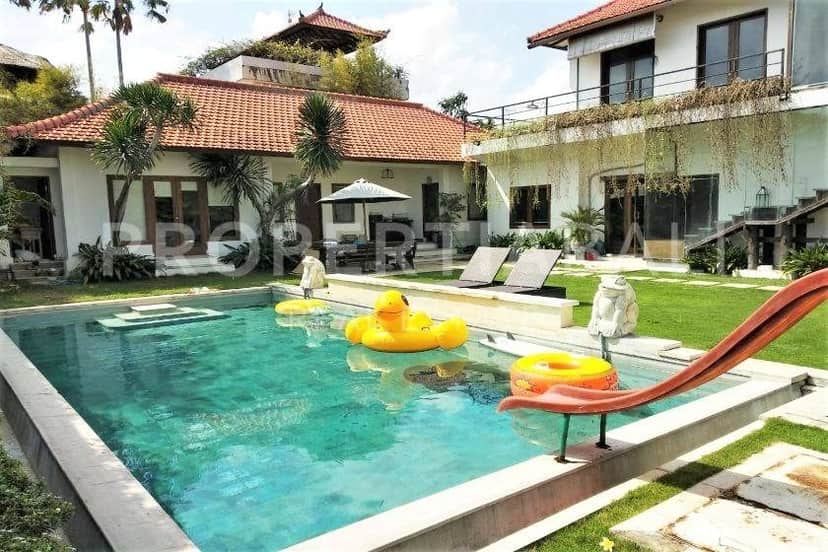 5-bedroom freehold villa in Berawa — photo 2 of 5