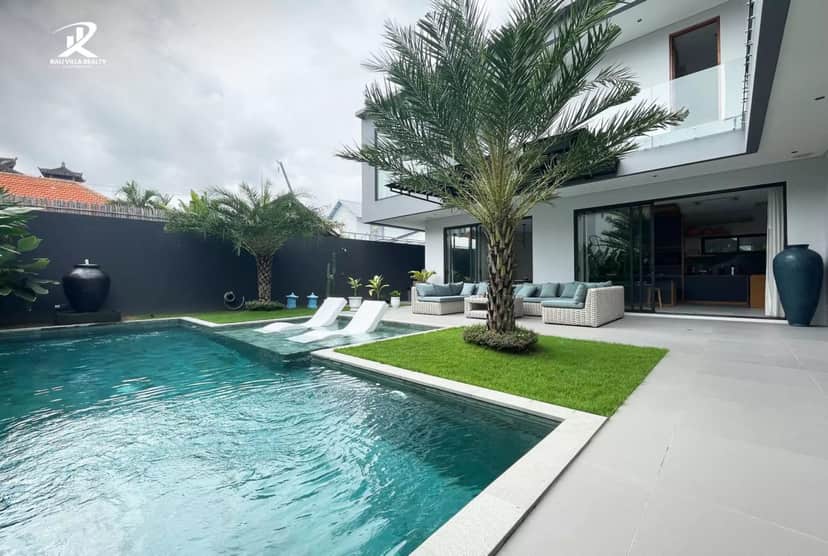 4-bedroom leasehold villa in Kerobokan — photo 2 of 5