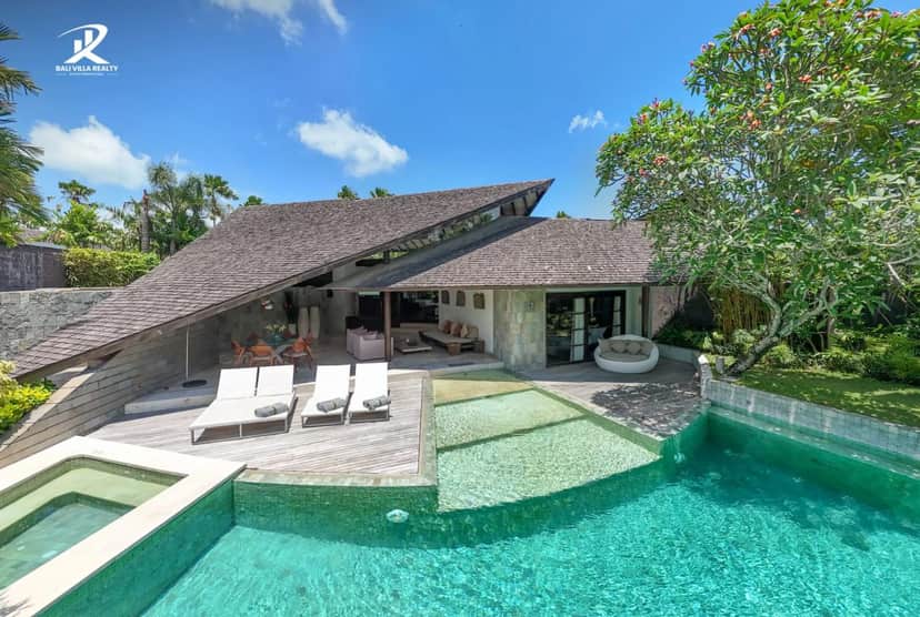 3-bedroom leasehold villa in Seminyak — photo 3 of 5