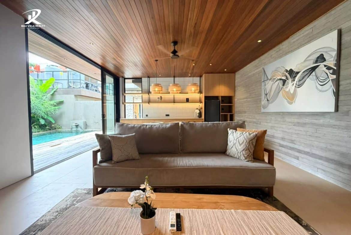 3-bedroom freehold villa in Kuta — photo 2 of 5